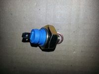 Yağ Basınç Müşürü 028919081D - Volkswagen T4 Golf Passat Audi A4 (91-)