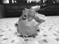 Direksiyon Pompası 8K0145154L - Audi A4 A5 (2008-2012)