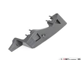 <br />
<b>Notice</b>:  Undefined index: brand_name in <b>/home/otopar10/public_html/store/product.php</b> on line <b>1790</b><br />
<br />
<b>Notice</b>:  Undefined index: category_name in <b>/home/otopar10/public_html/store/product.php</b> on line <b>1790</b><br />
Ön Tampon Braketi Sol 3G0807723A - Passat (2016-) -  