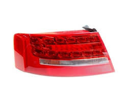 Stop Lambası Dış Sol 8T0945095D - Audi A5 (2007-2017)