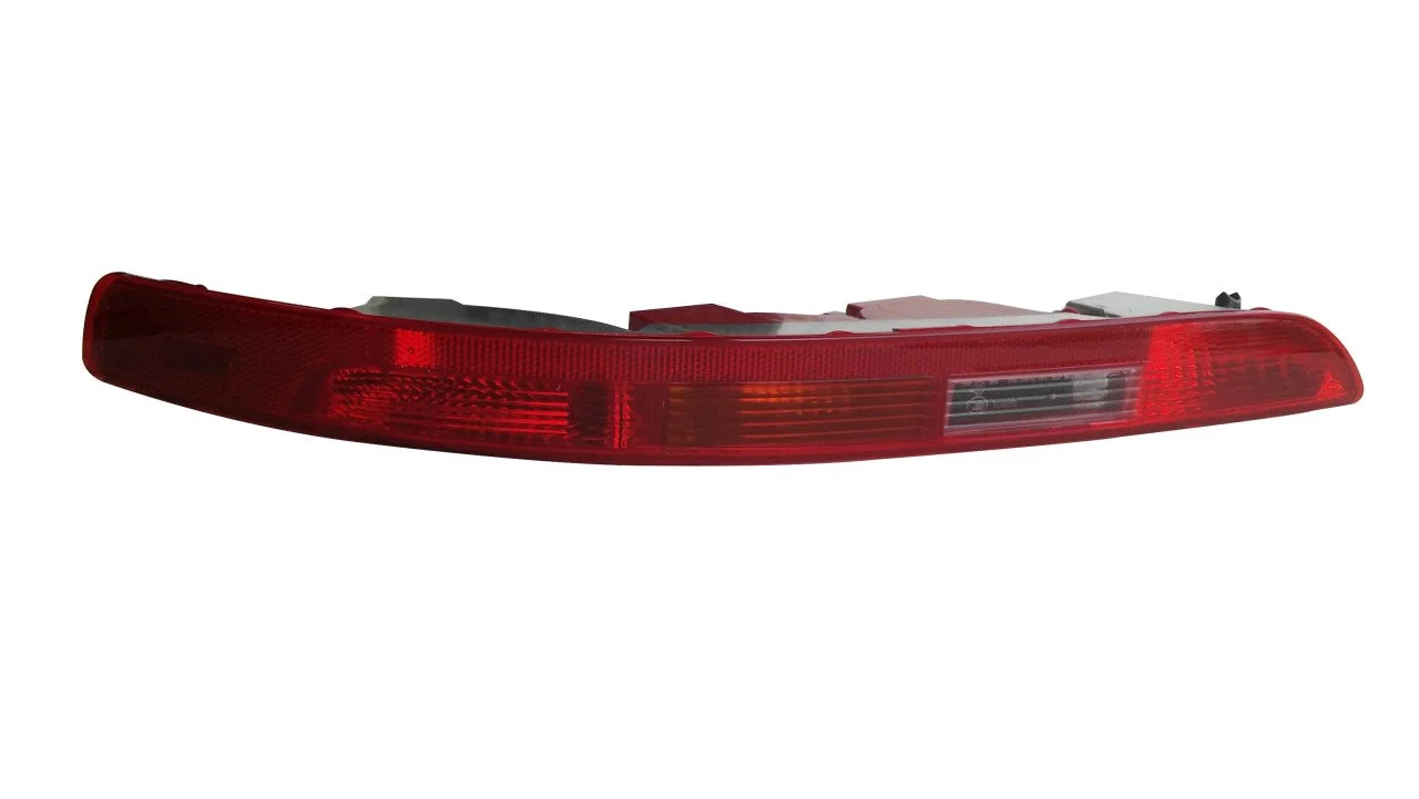 Reflektör Arka Sağ 8R0945096 - Audi Q5 (2008-2013)
