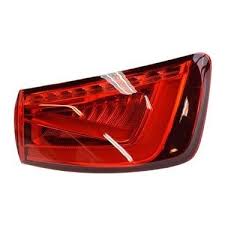 Stop Lambası Dış Sağ 8V5945096A - Audi A3 (2013-)