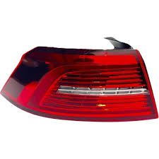 Stop Lambası Dış Sol 3G5945207 - Passat (2015-)