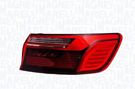 Stop Lambası Sağ 8W5945070AA - A4 (2018-)