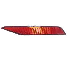 Tampon Reflektörü Arka Sağ 5G0945106C - Golf 7 (2013-)