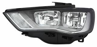Far Sağ 8V0941004 - Audi A3 (2012-2016)