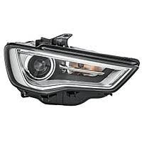 Far Sağ 8V0941044C - Audi A3 (2012-2016)