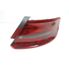 Stop Lambası Dış Sağ 8V4945096 - Audi A3 (2013+)