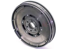 Volanlı Debriyaj Seti 058105266H - Audi A4 A6, Volkswagen Passat (1997-2004)