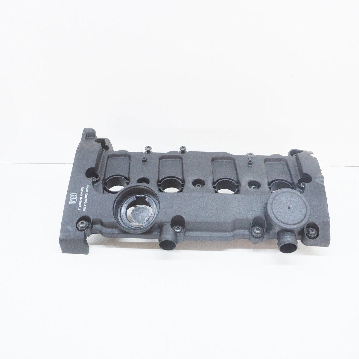 Külbütör Kapağı 06F103469D - Golf 5 Jetta Passat (2004-2010)