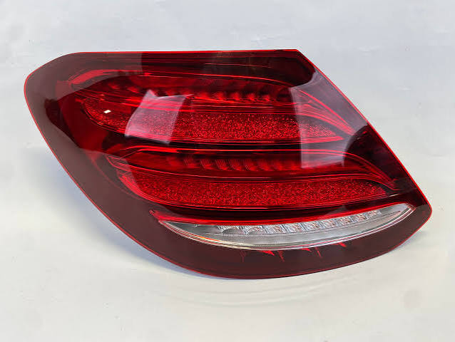 Stop Lambası A2139067700 - E Class 213 (2016-)