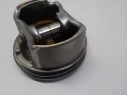 Piston + Segman Alt 06B107065AG - Passat A4 2.0 (2001-2004)